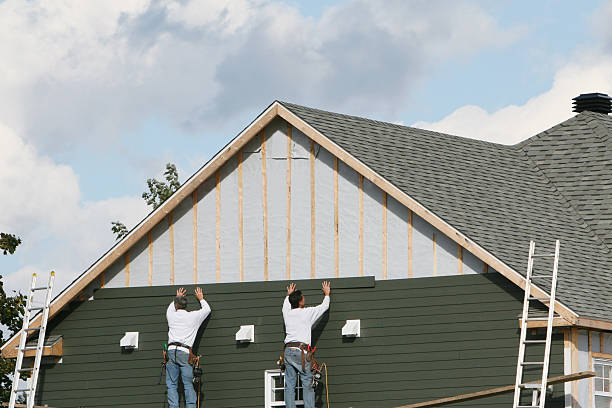 Professional Siding technician working in North Wilkesboro, NC